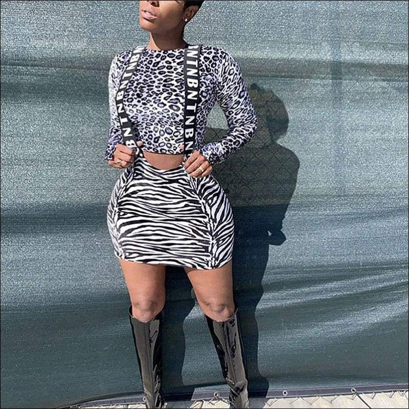 Animal Print Long-sleeve T-shirt Strap Skirt Figure 