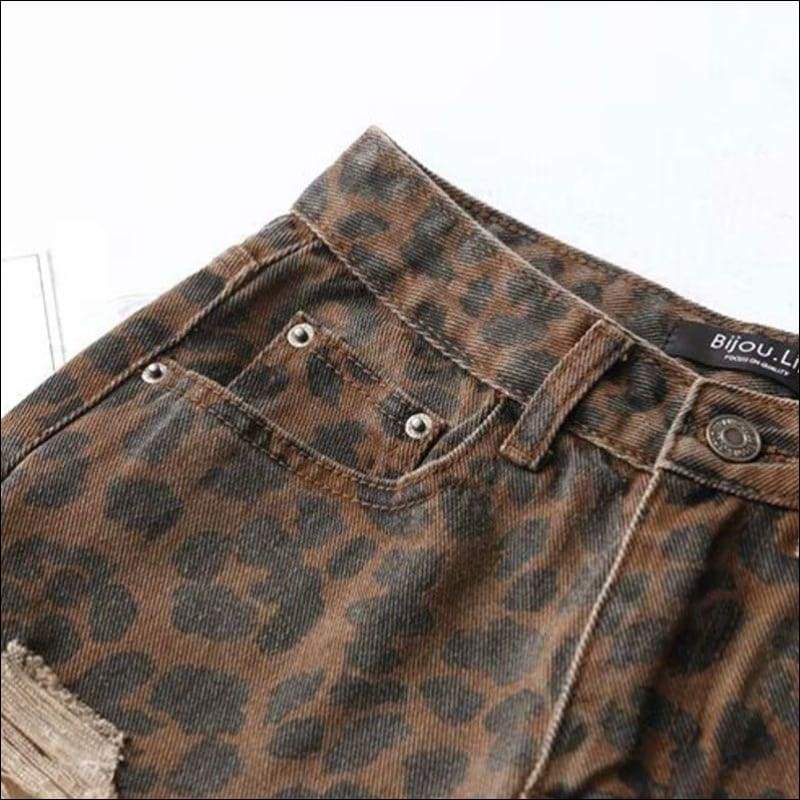 Casual Sexy Loose Pattern Ripped Denim Shorts - Petite 