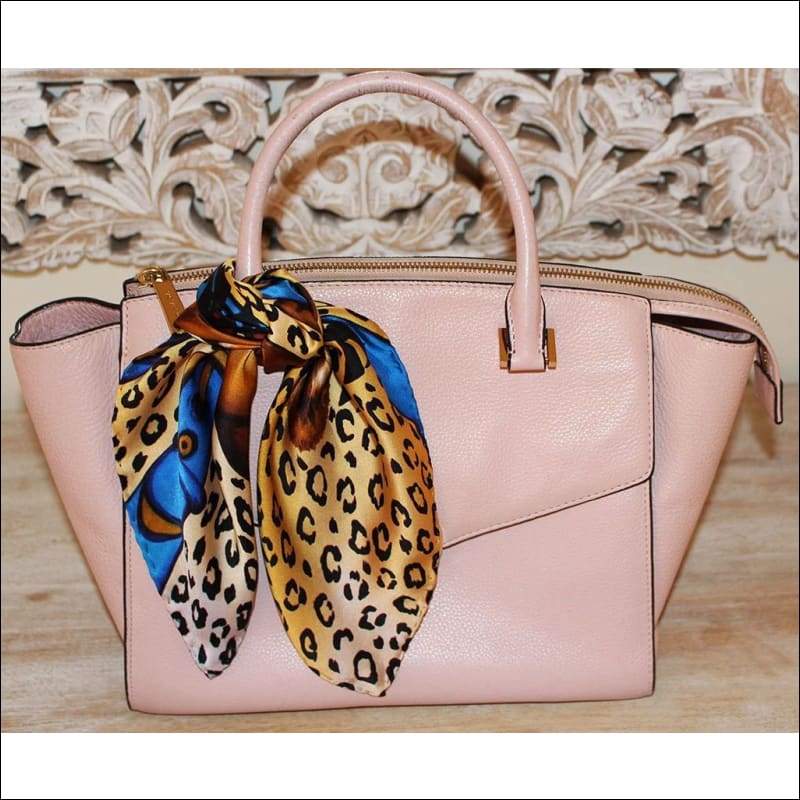 Leona silk scarf 45x45 cm - Silk Scarves