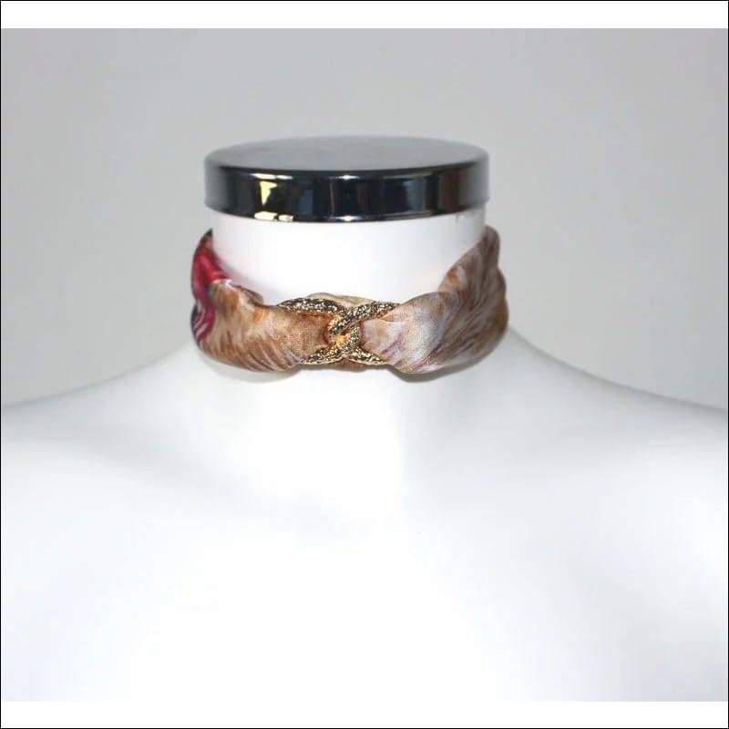 Lucky Cat Choker Necklace - Golg - Chokers - Necklaces