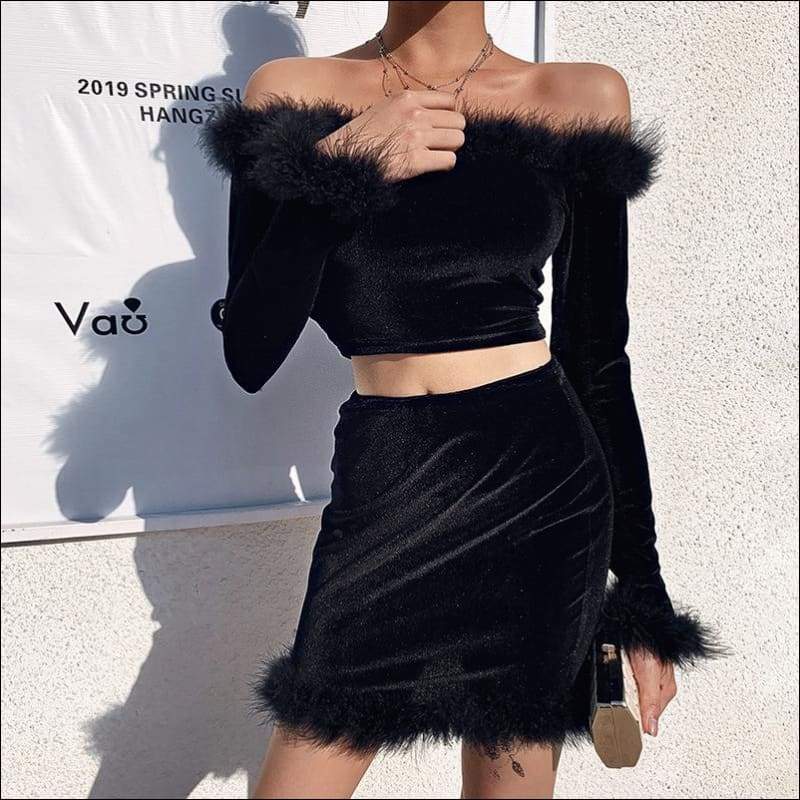 Off-the-Shoulder Long-sleeve Top And Bodycon Skirt Fashion 