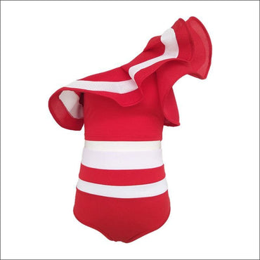 One-shoulder Color Blocking Wavy Top Slim Shorts Set