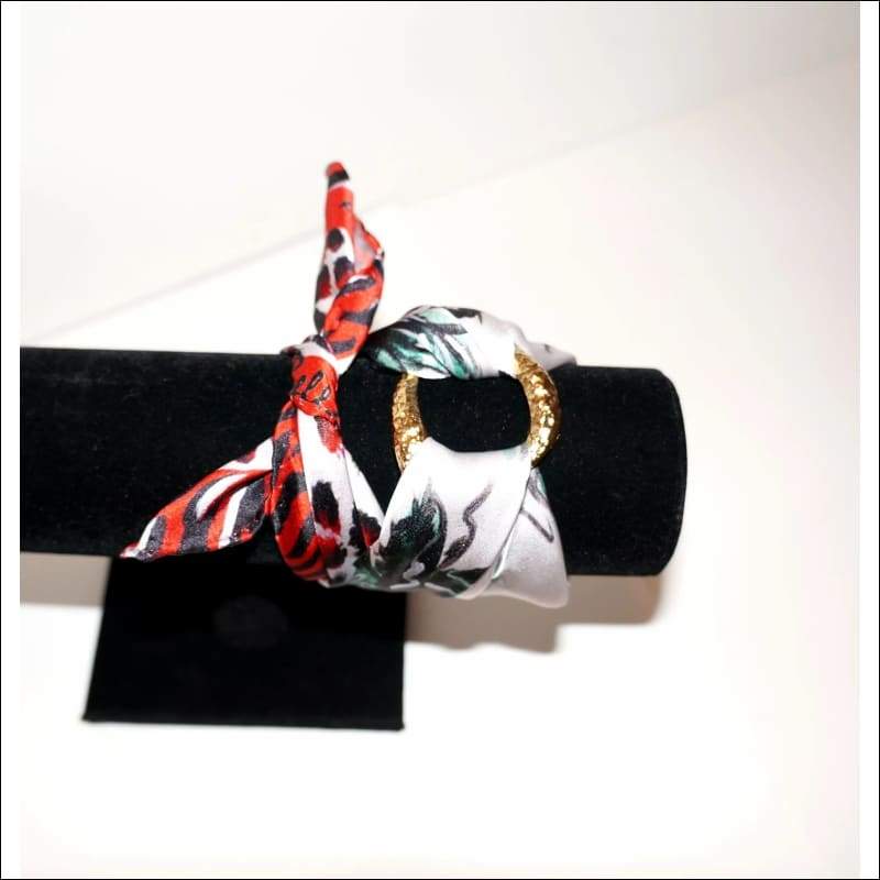 Red rose clutch bag & silk bracelet - Infinity gold ring - 