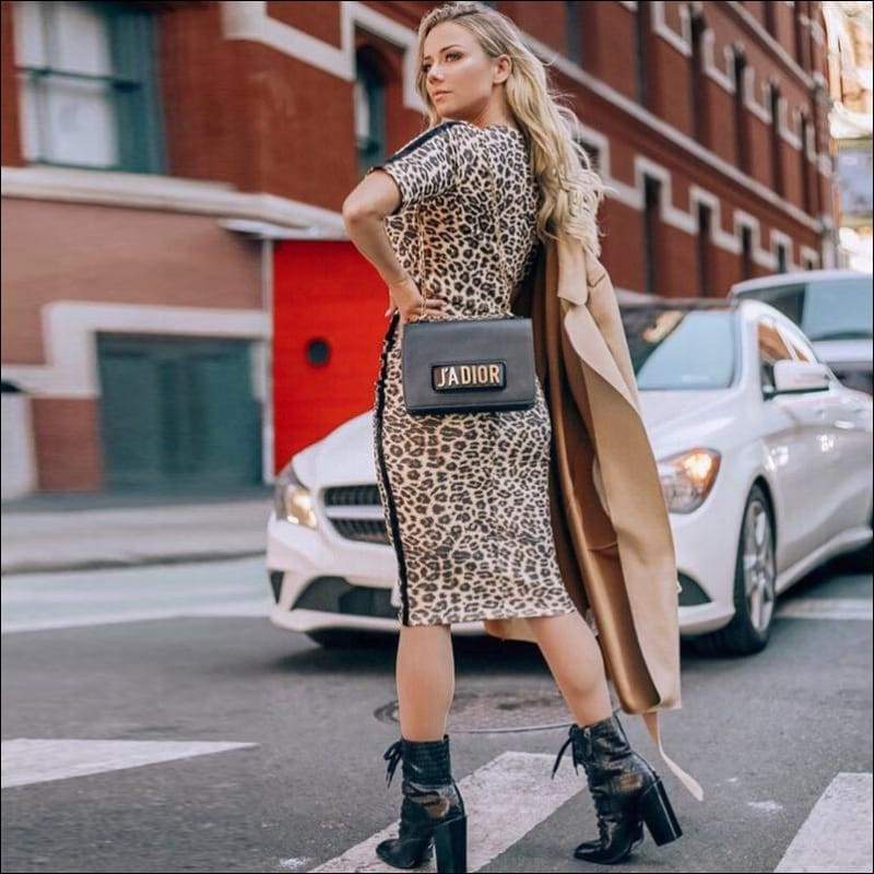 Round Collar Printed Crop Top And Bodycon Skirt Fashion Two 