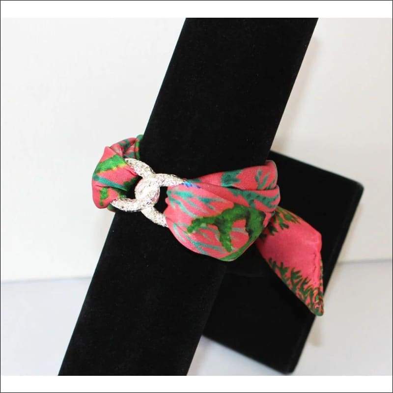 Seafloor Infinity silk bracelet - Gold - Bracelets