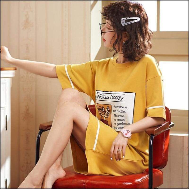 Short-sleeve Medium Length Cotton Nightdress - M / Yellow - 