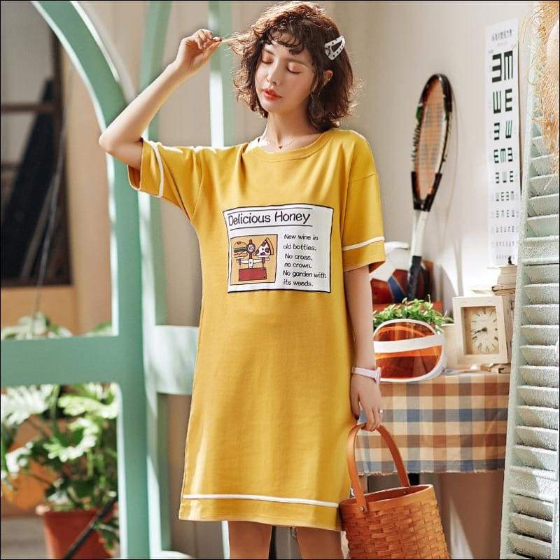 Short-sleeve Medium Length Cotton Nightdress - XL / Yellow -