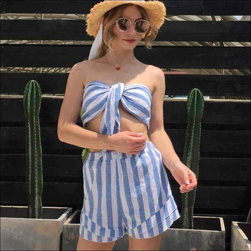 Stripes Casual Style Backless Strapless Tank Tops And Shorts