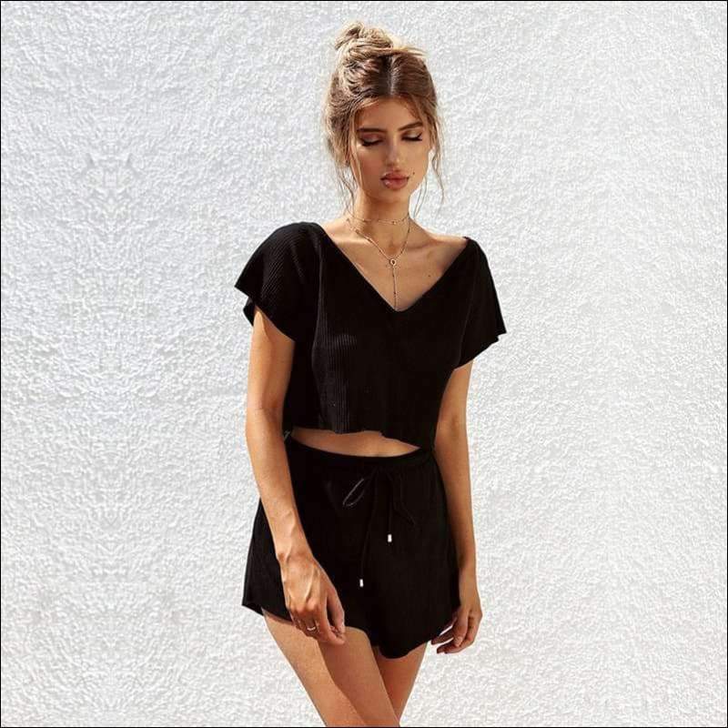 V Collar Black T-shirt And Shorts - S / Black - Sets Co-ords