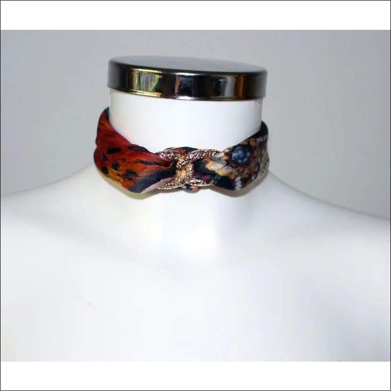 Venetian mask Choker Necklace - Gold - Chokers - Necklaces