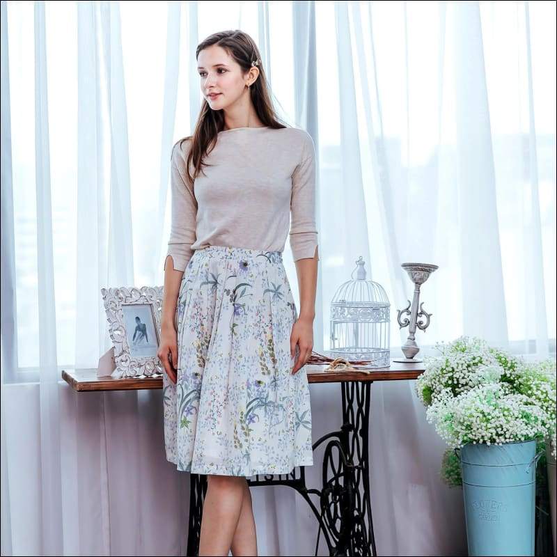 Woman Floral Midi Skirt - Women’s Clothing