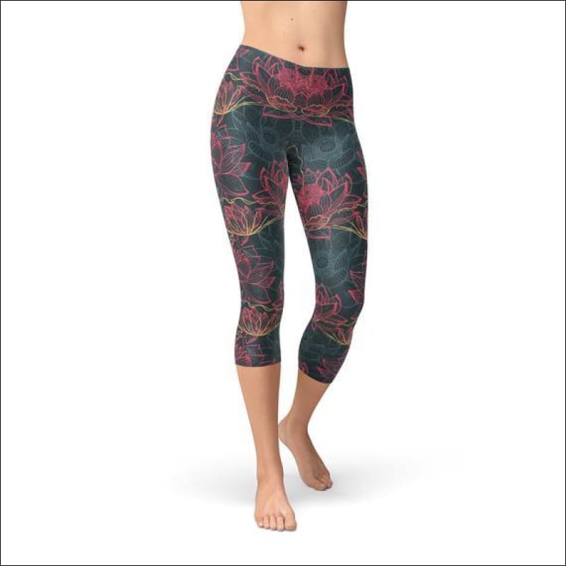 Womens Floral Lotus Capri Leggings - Leggings