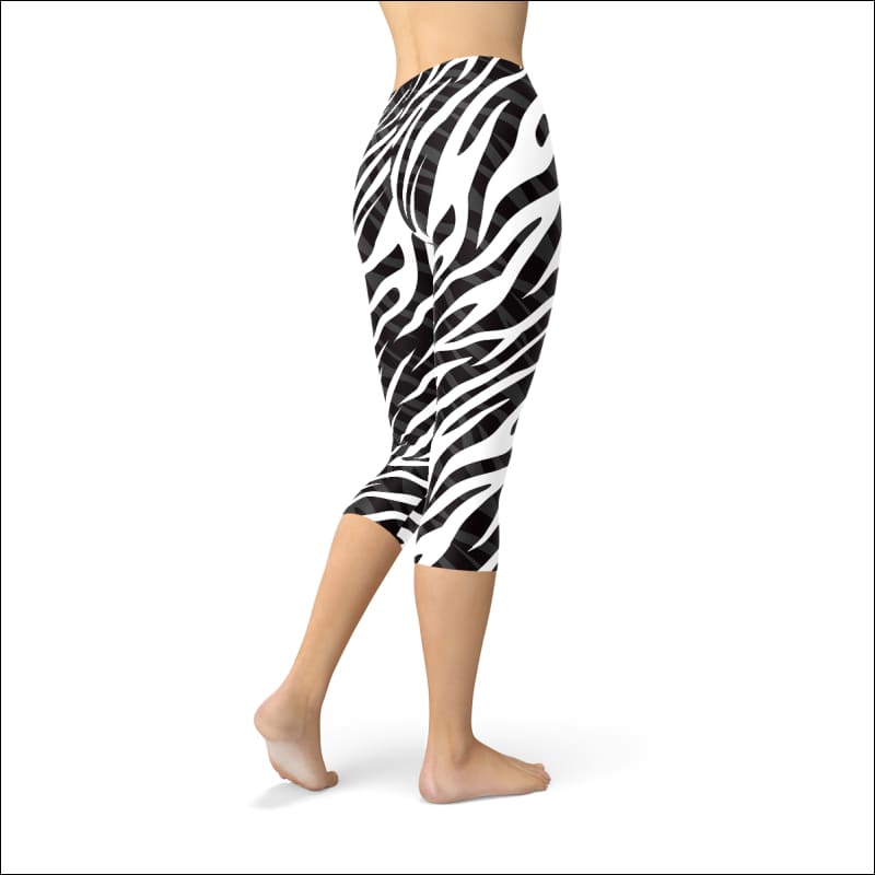 Womens Zebra Stripes Capri Leggings - Leggings